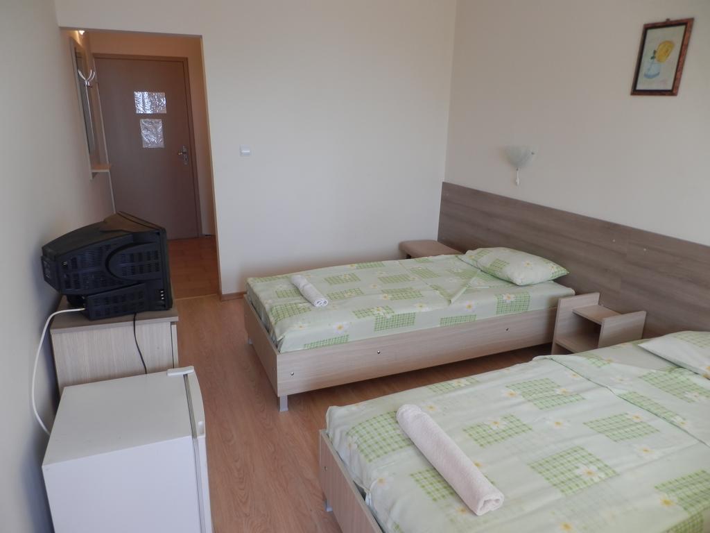 Olimpia Supersnab Hotel Balchik Værelse billede